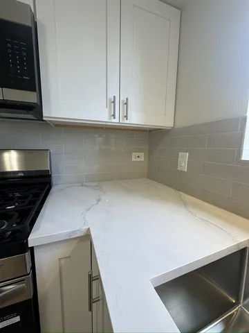$184,900 | 8164 West Forest Preserve Avenue, Unit 2N, Chicago, IL 60634