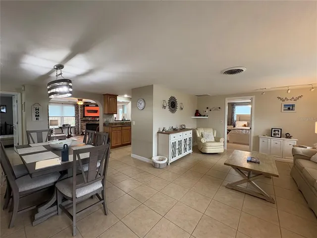 $319,500 | 3319 Shamrock Drive, Venice, FL 34293