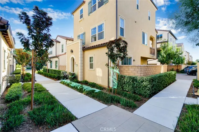 a view of a park with sitting area