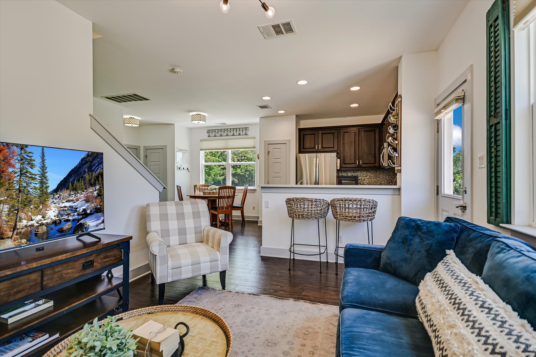 12224 Tawny Farms Road, Unit 145 Austin, TX 78748 - Photo 26 of 27 This sweet cottage packs it all in: dining area, kitchen and living room are all together for a cozy and still spacious floor plan.