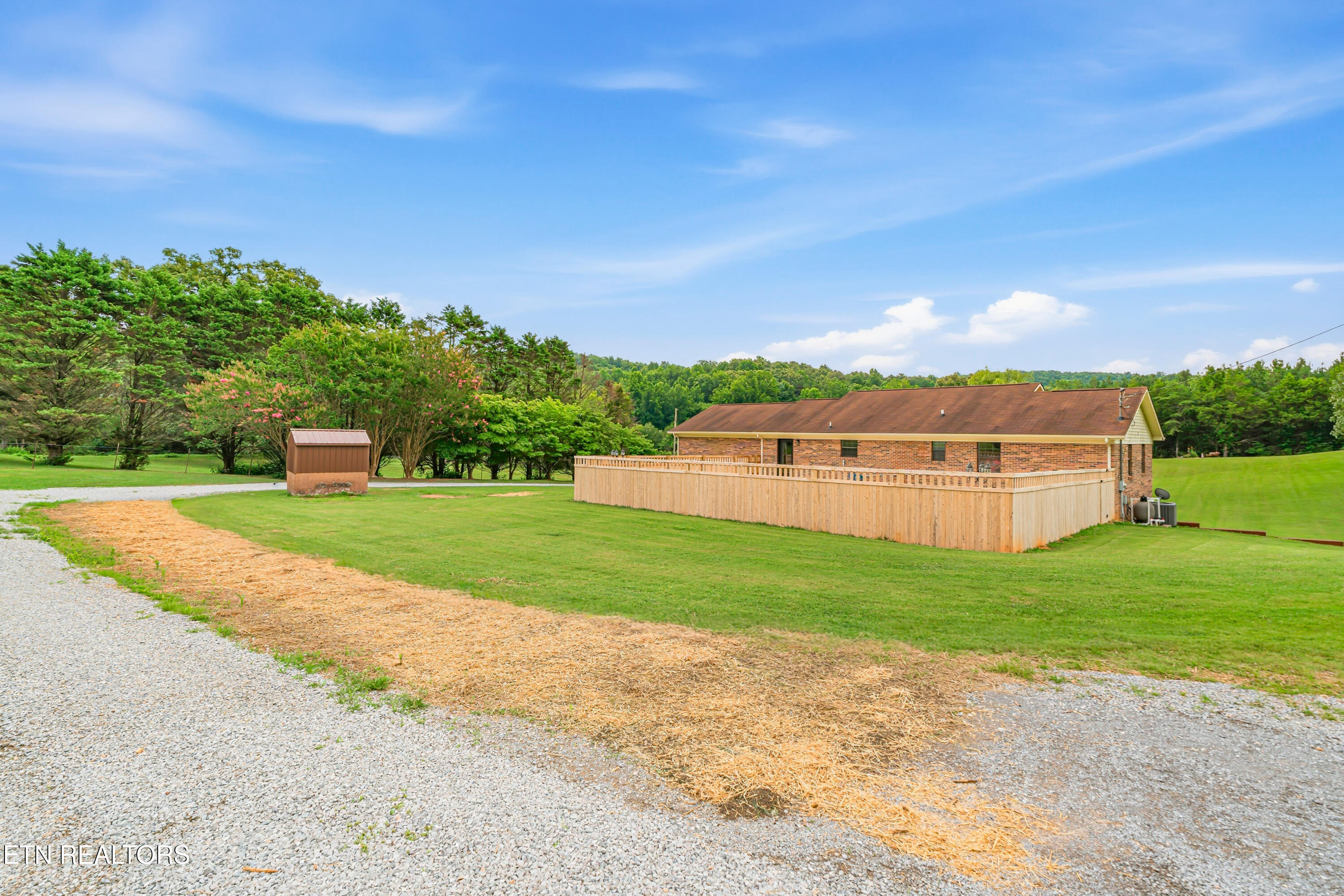394 Pattie Gap Road Philadelphia, TN 37846 - Photo 11 of 49 394 Pattie Gap Road-49