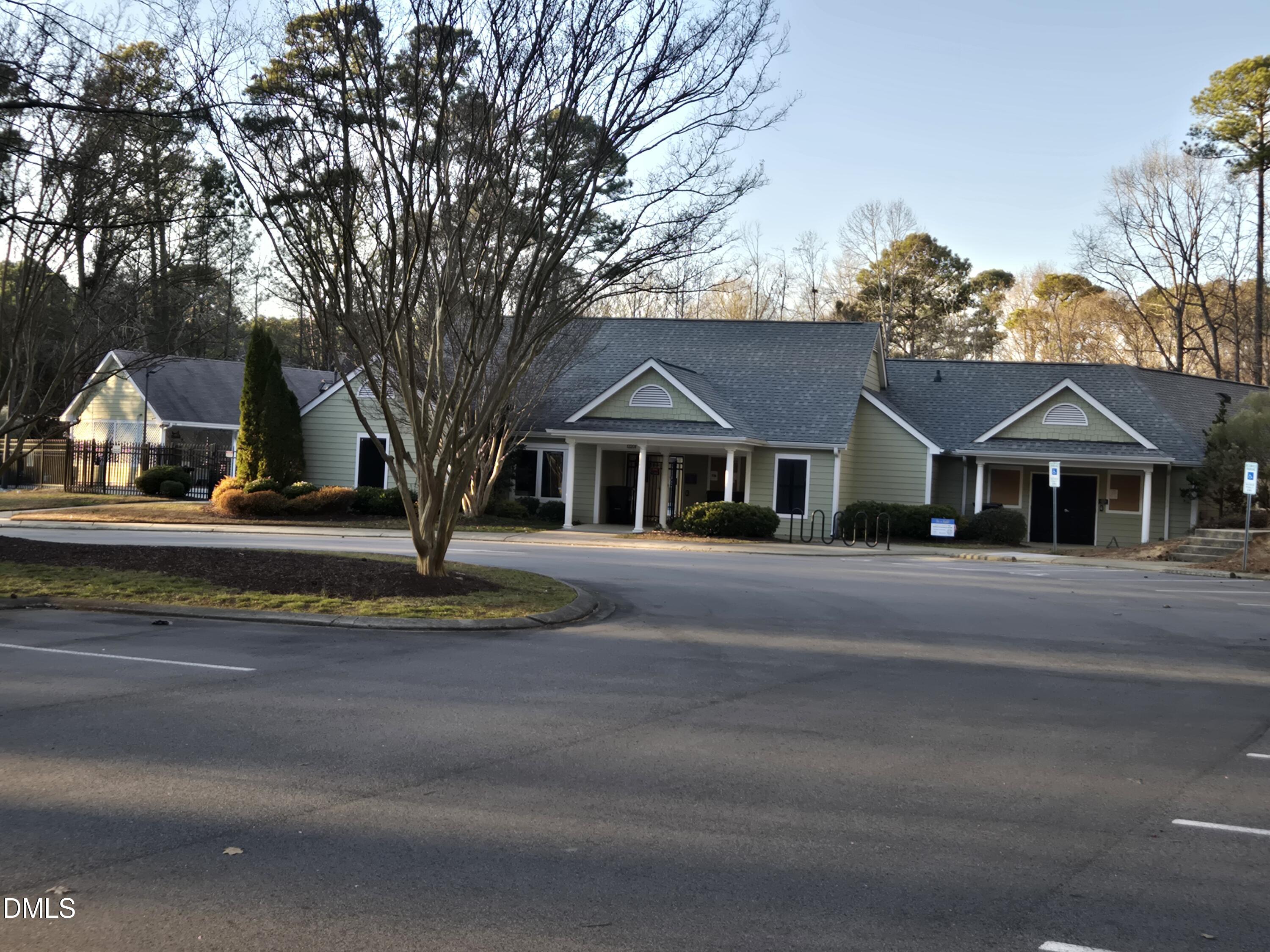 5804 Edgebury Road Raleigh, NC 27613 - Photo 34 of 35 clubhouse