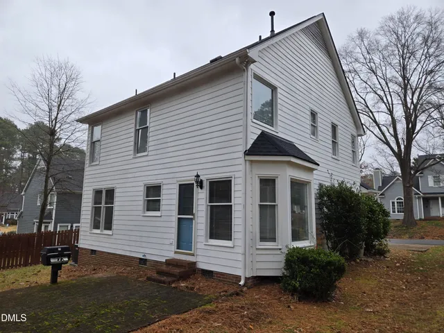 $380,000 | 5804 Edgebury Road, Raleigh, NC 27613