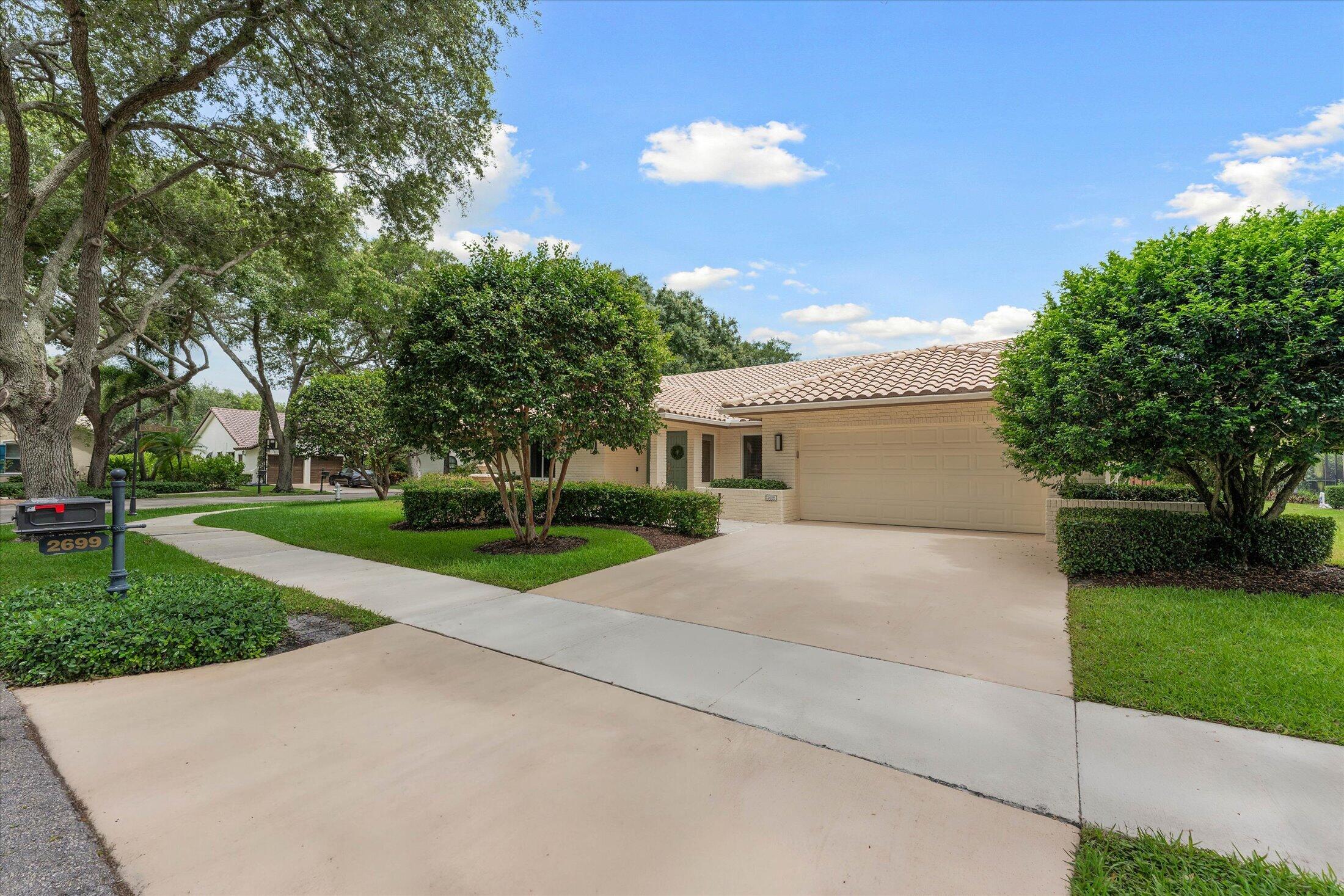 2699 Northwest 38th Street Boca Raton, FL 33434 - Photo 2 of 44 Front of House