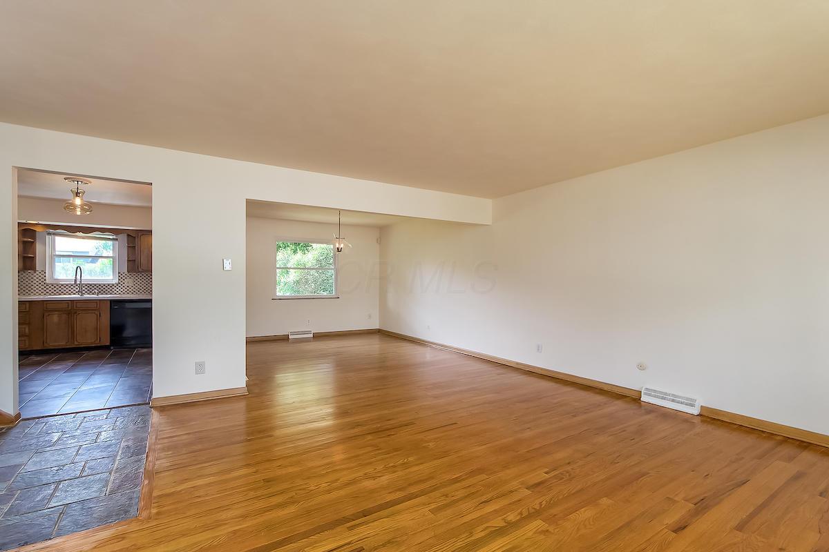 6089 Karl Road Columbus, OH 43229 - Photo 13 of 33 Gallery Image 13
