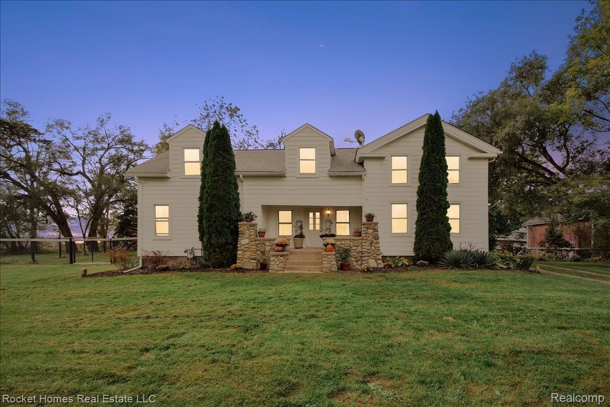 2910 Notten Road Grass Lake, MI 49240 - Photo 3 of 49 Twilight Front View.jpg
