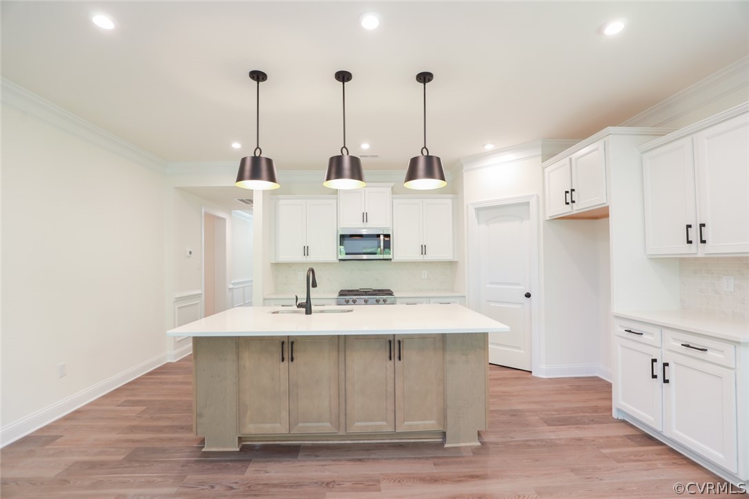 1706 Twin Rivers Court Chester, VA 23836 - Photo 4 of 32 Kitchen with quartz countertops, island, walk-in p