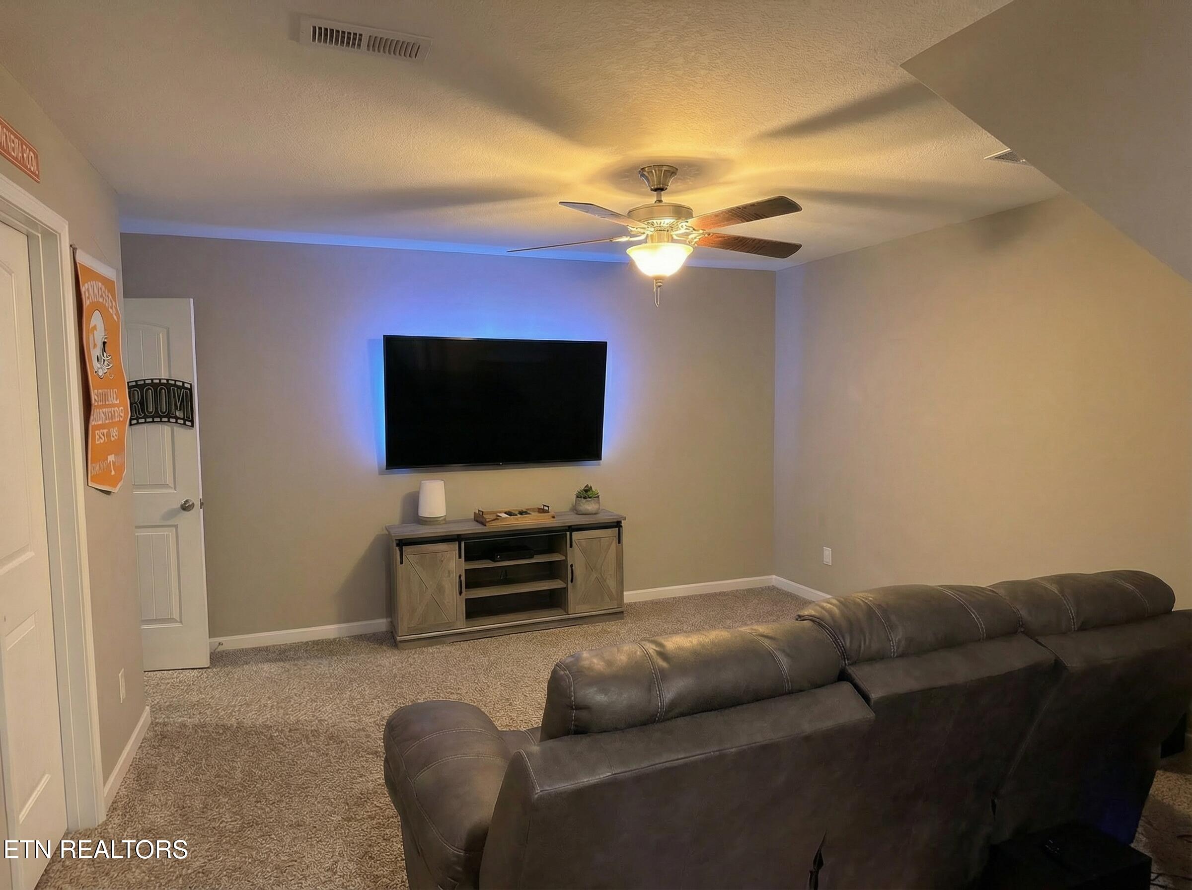 7443 Ladd Road Powell, TN 37849 - Photo 19 of 23 O