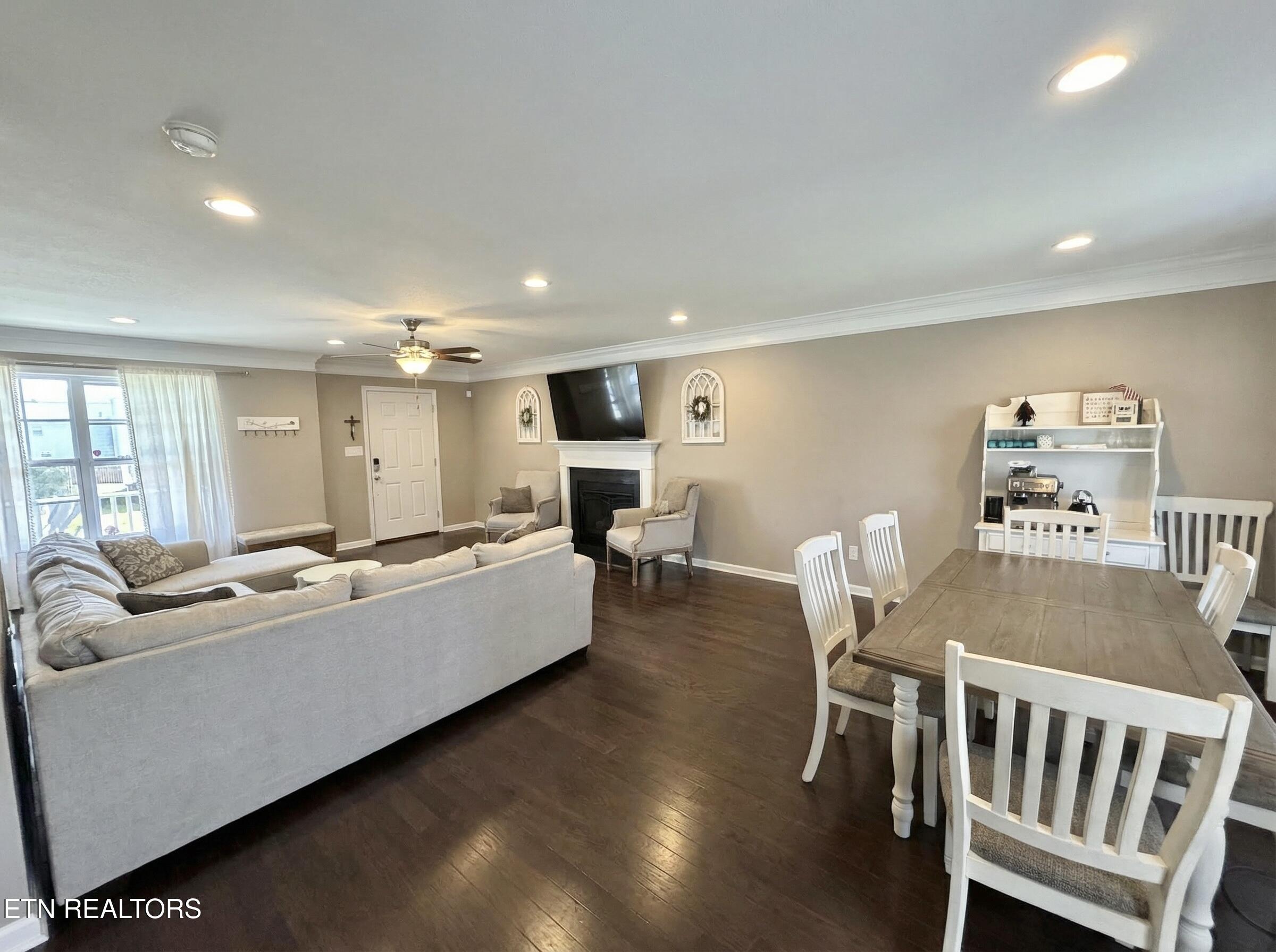 7443 Ladd Road Powell, TN 37849 - Photo 5 of 23 O