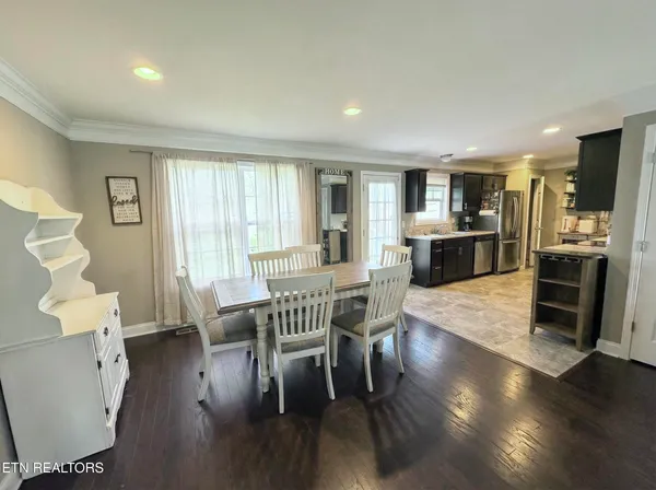 $399,900 | 7443 Ladd Road, Powell, TN 37849