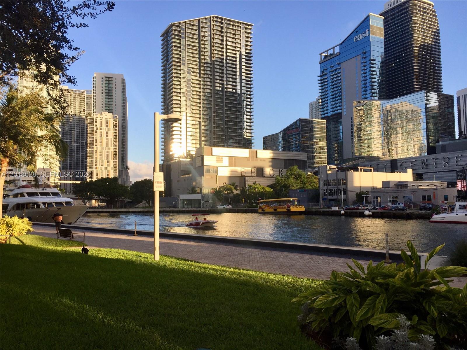 92 Southwest 3rd Street, Unit 4106 Miami, FL 33130 - Photo 13 of 14