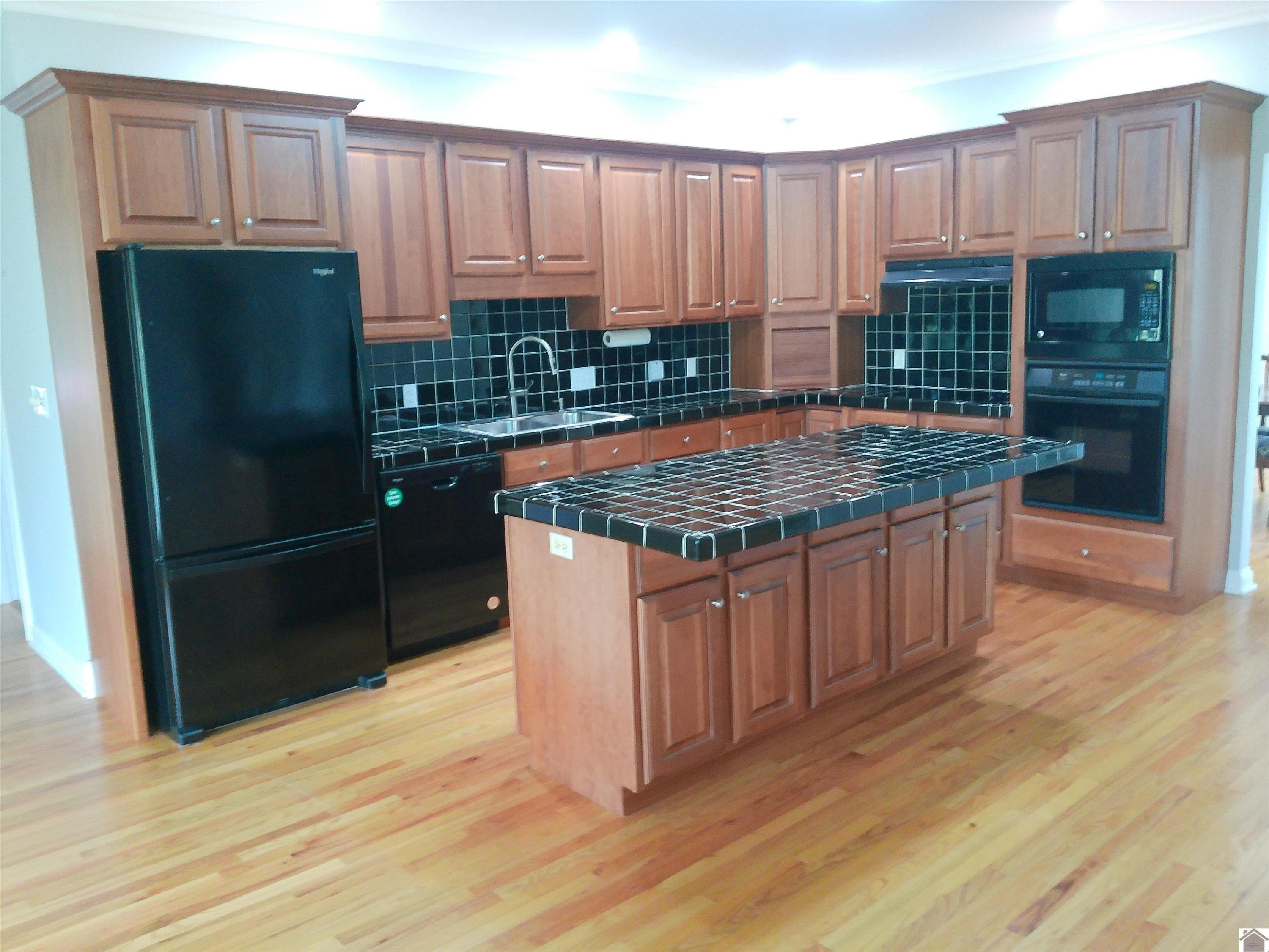 2727 Hines Road Paducah, KY 42001 - Photo 12 of 50 Photo 12