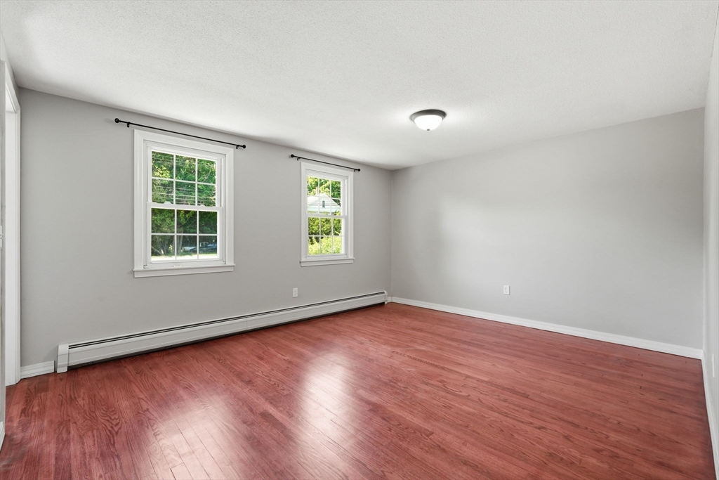1107 North Pleasant Street Amherst, MA 01002 - Photo 10 of 42