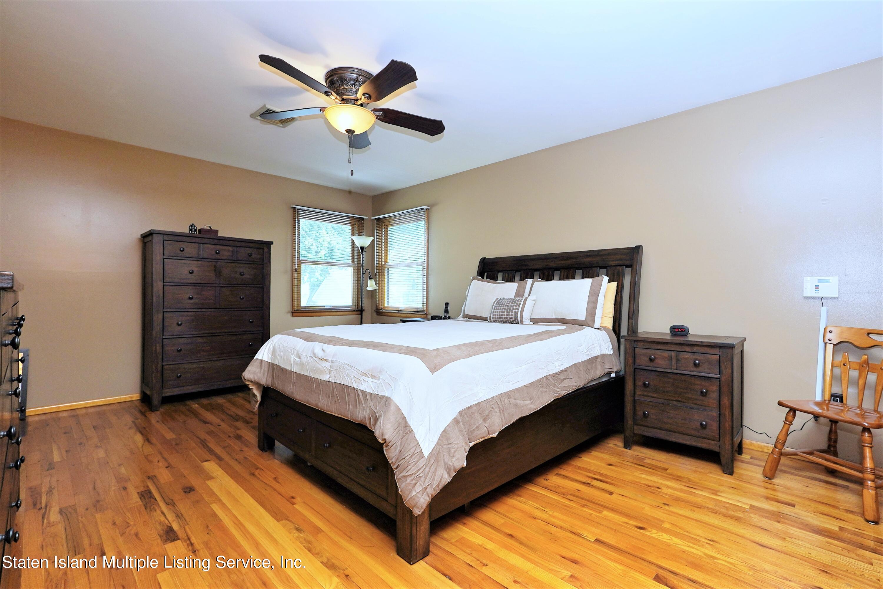 451 Foster Road Staten Island, NY 10309 - Photo 17 of 38 451-29