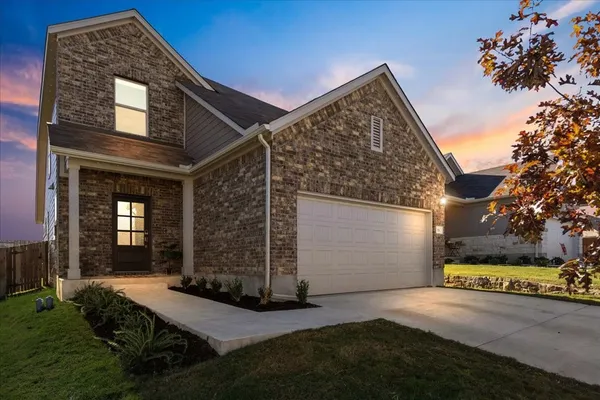$2,400 | 376 A Papaya Drive, Buda, TX 78610