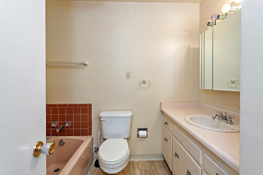 1640 Spring Street Medford, OR 97504 - Photo 16 of 33 Additional Photo