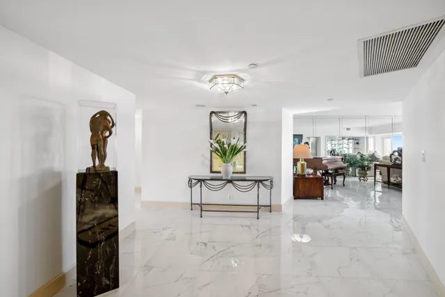 $2,395,000 | 4001 North Ocean Boulevard, Unit PH3, Boca Raton, FL 33431