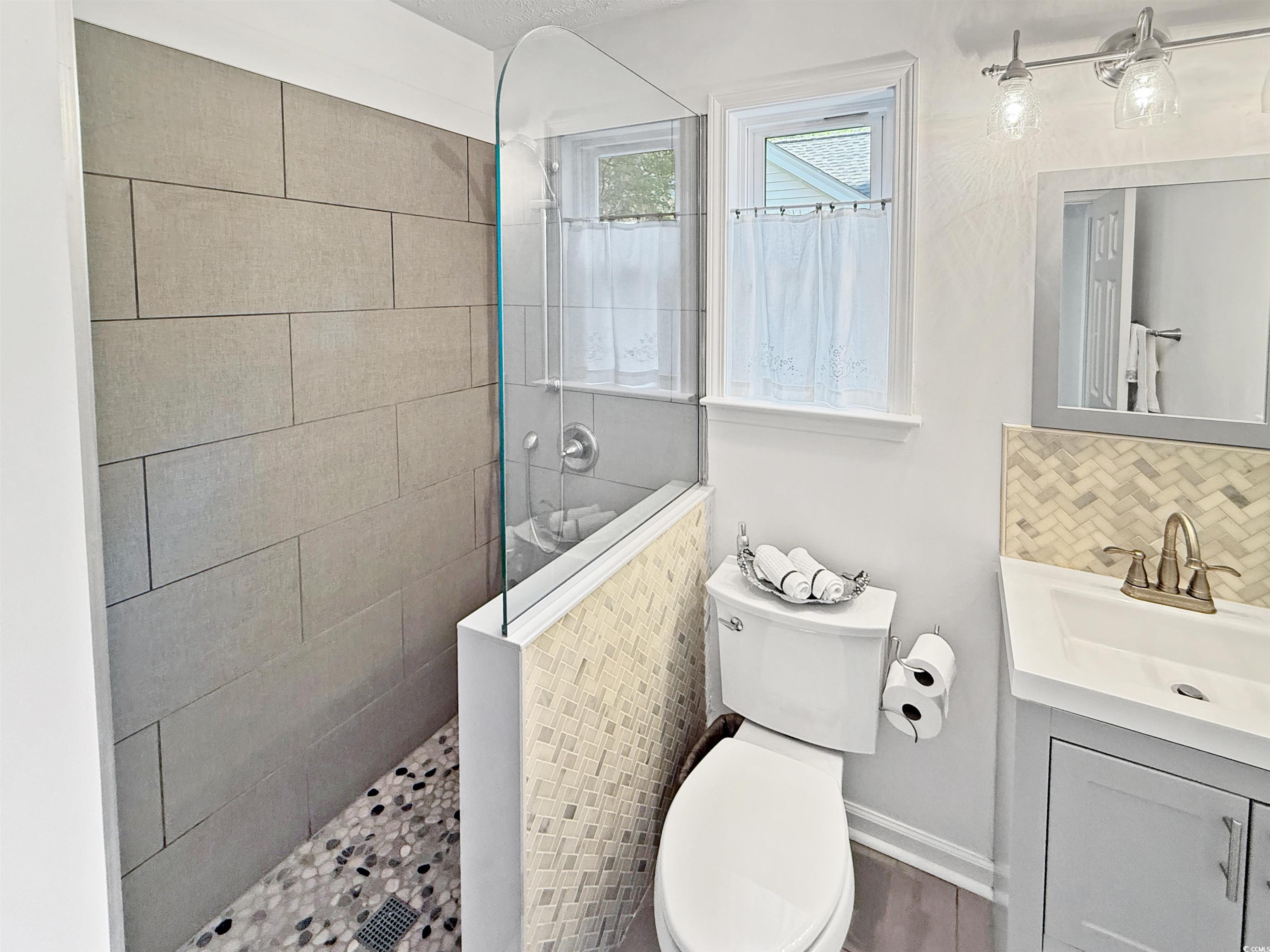 64 Reef Run Road Pawleys Island, SC 29585 - Photo 27 of 39 Gallery Image 27