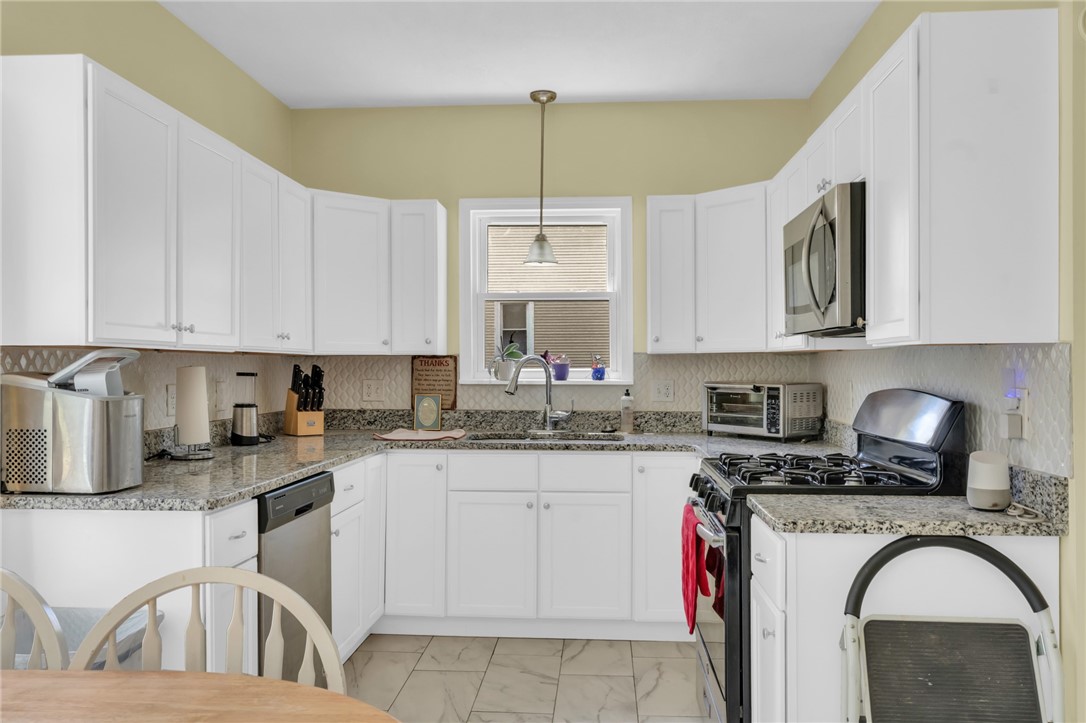 45 Arch Street Pawtucket, RI 02860 - Photo 13 of 42
