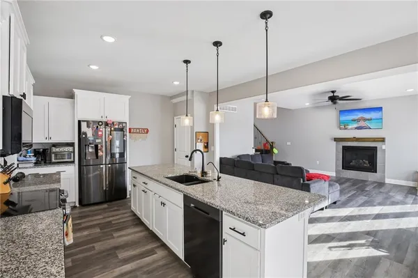 $467,500 | 1251 Rich Boulevard, Warrensburg, MO 64093