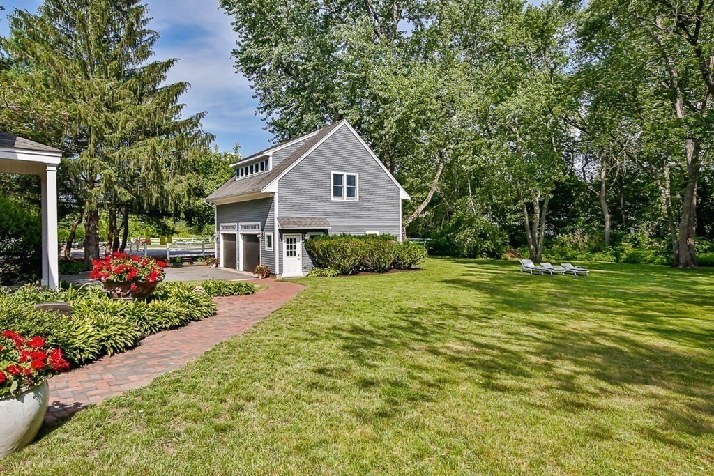 74 Virginia Road Concord, MA 01742 - Photo 25 of 27 Gallery Image 25