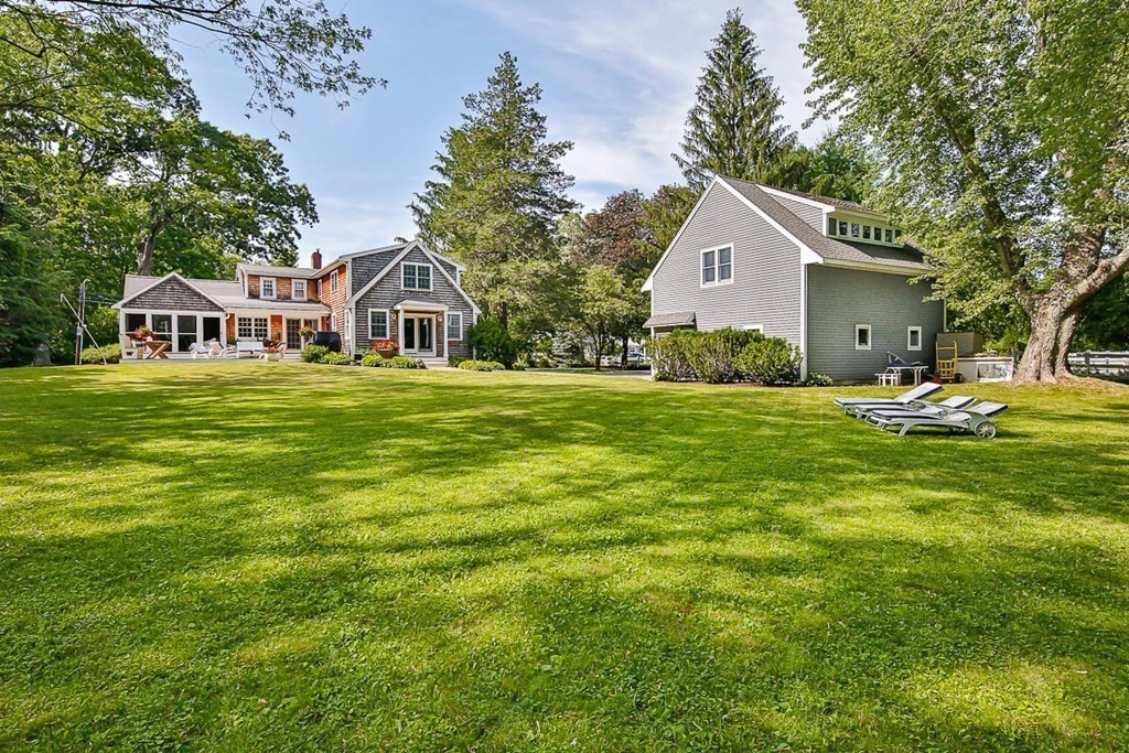 74 Virginia Road Concord, MA 01742 - Photo 3 of 27 Gallery Image 3