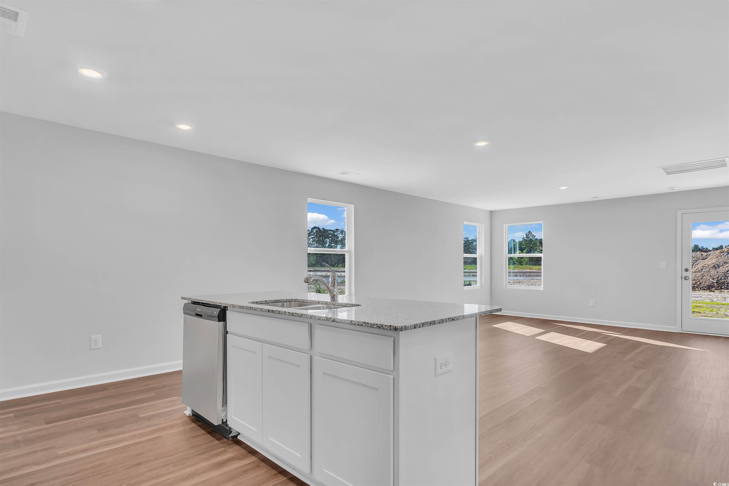 1146 Cherrystone Loop Conway, SC 29526 - Photo 5 of 38 Gallery Image 5