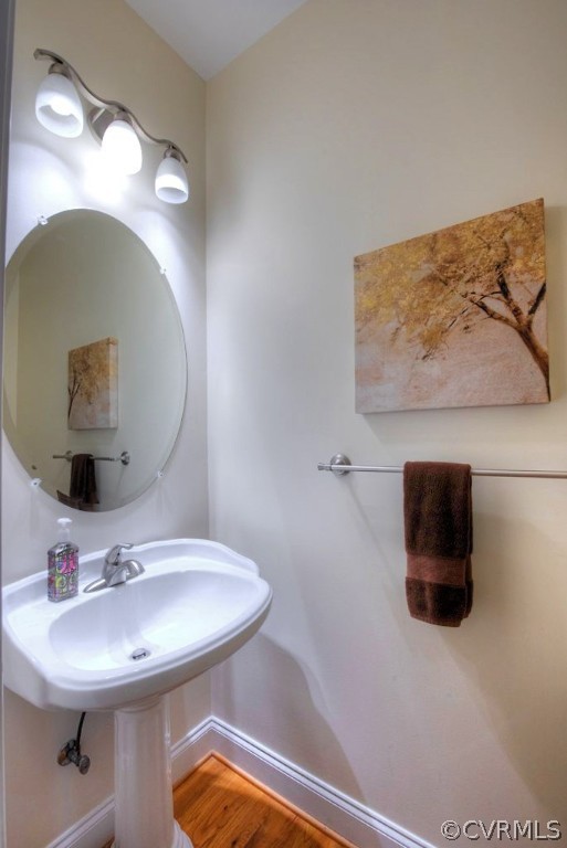 13340 Eppes Falls Road Chesterfield, VA 23838 - Photo 25 of 50 a bathroom with a sink and a mirror