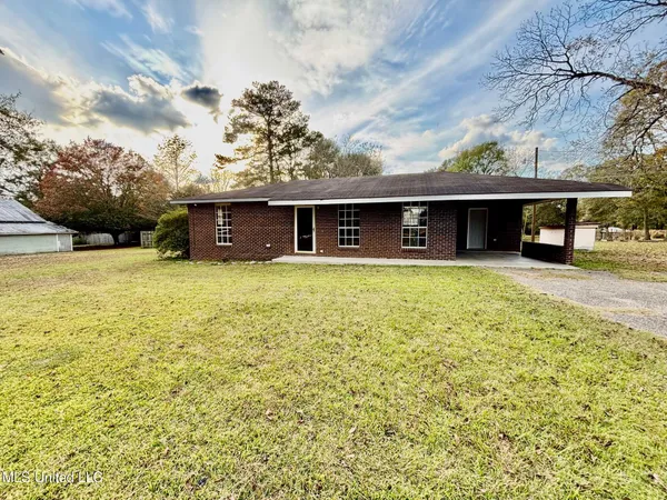 $98,500 | 23 Topeka-Jayess Road, Jayess, MS 39641