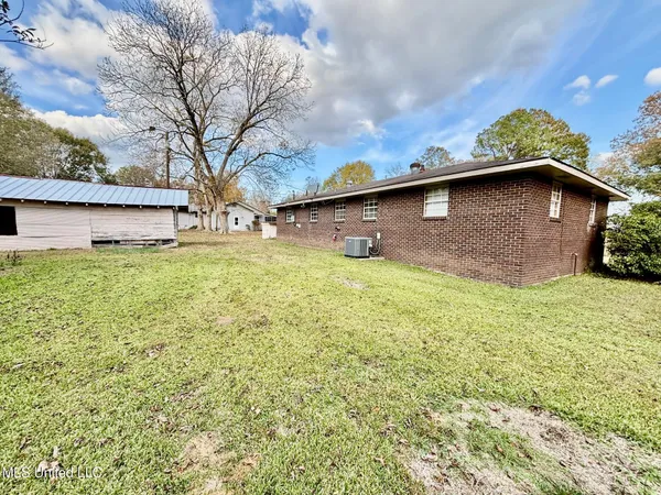 $98,500 | 23 Topeka-Jayess Road, Jayess, MS 39641