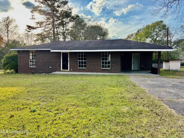$98,500 | 23 Topeka-Jayess Road, Jayess, MS 39641