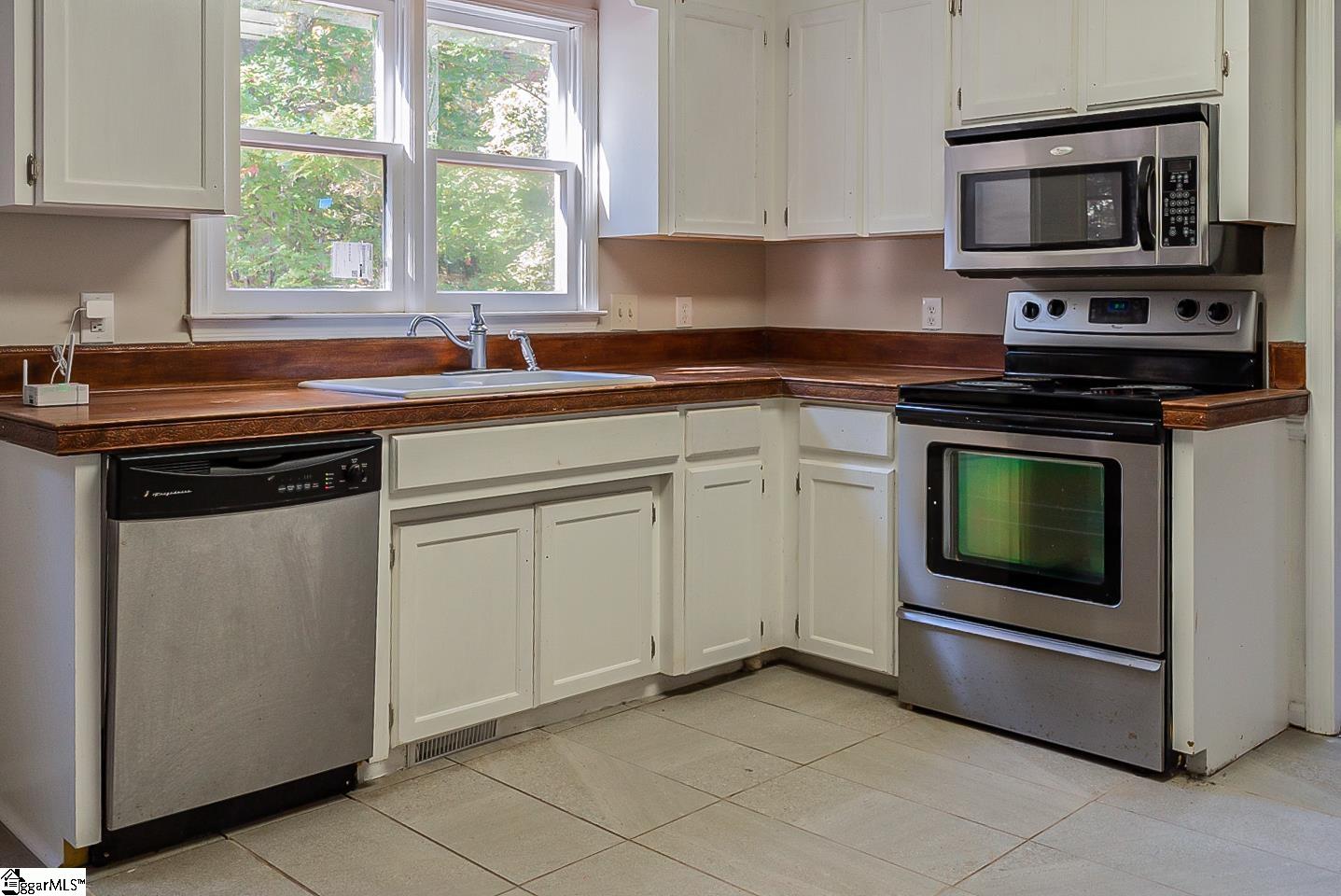 29 Kilbarry Court Inman, SC 29349 - Photo 4 of 14
