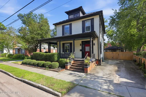 $635,000 | 615 New Street, New Bern, NC 28560