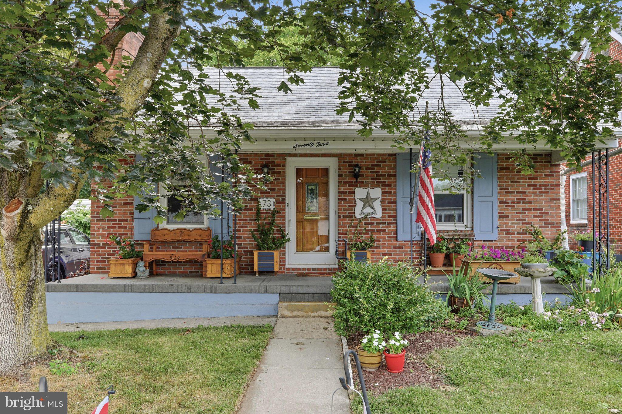 73 Devonshire Road Hagerstown, MD 21740 - Photo 2 of 33