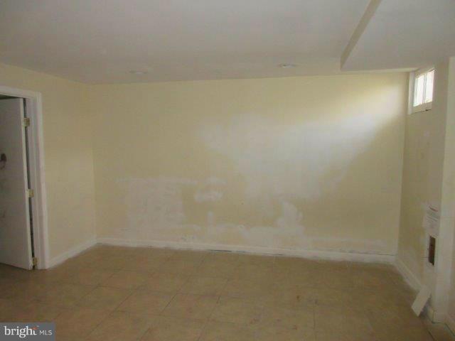 8337 Kendale Road Baltimore, MD 21234 - Photo 11 of 12 Family Room