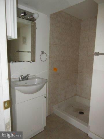 8337 Kendale Road Baltimore, MD 21234 - Photo 12 of 12 Bathroom 2