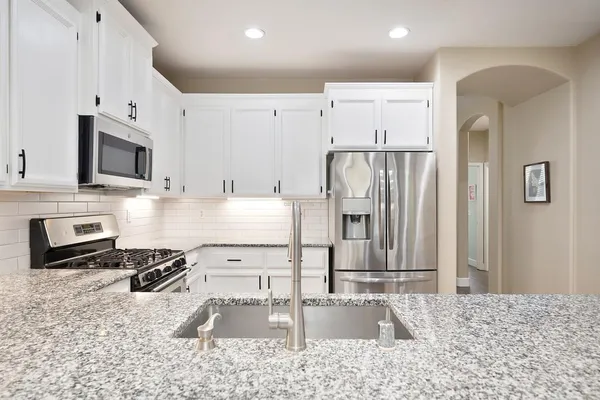 $565,000 | 5001 Brabant Way, Elk Grove, CA 95757