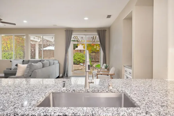 $565,000 | 5001 Brabant Way, Elk Grove, CA 95757