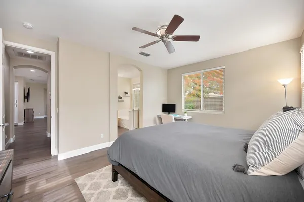 $565,000 | 5001 Brabant Way, Elk Grove, CA 95757