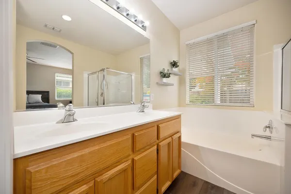 $565,000 | 5001 Brabant Way, Elk Grove, CA 95757