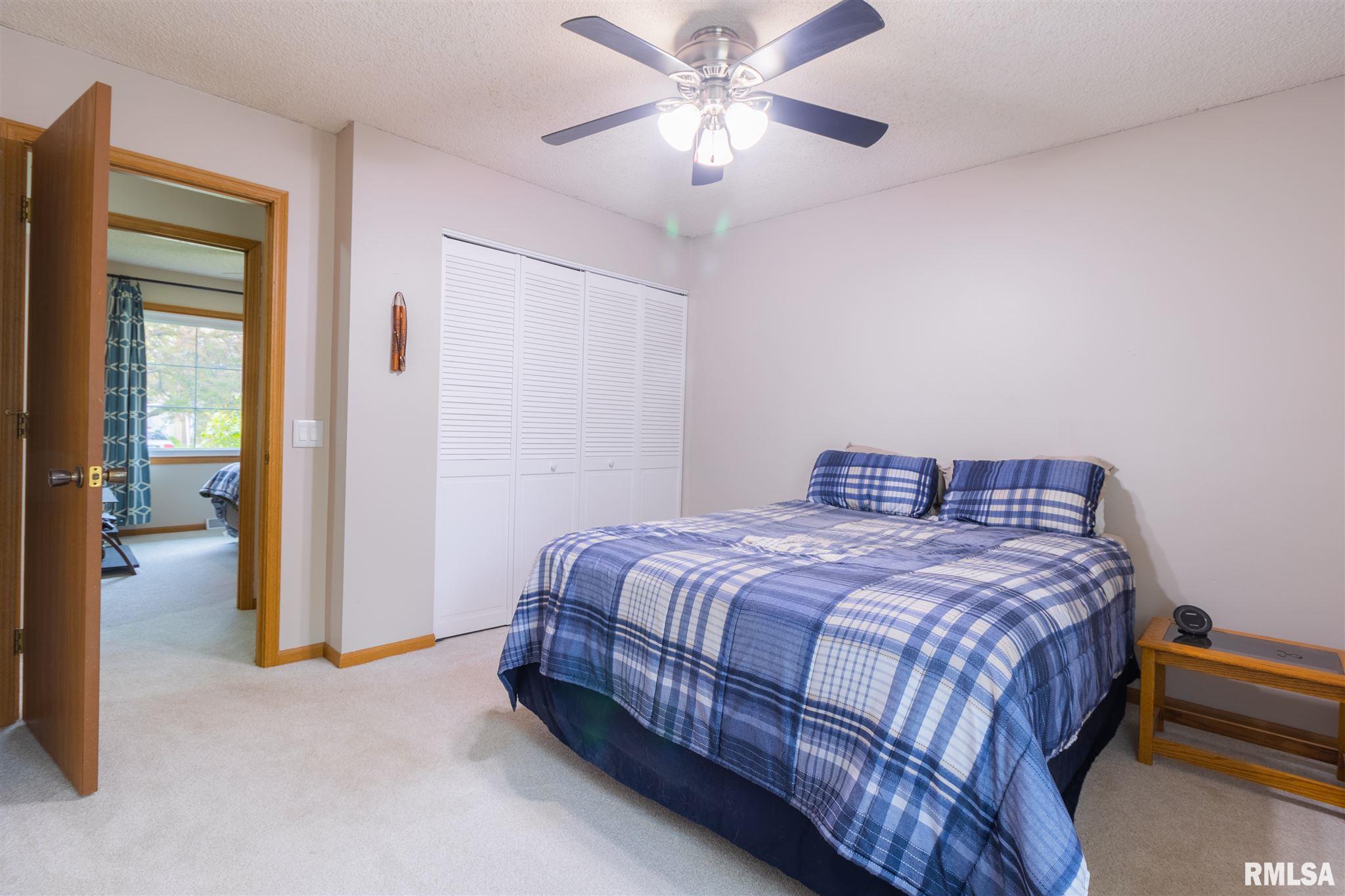 2912 Stokebridge Road Springfield, IL 62702 - Photo 13 of 19