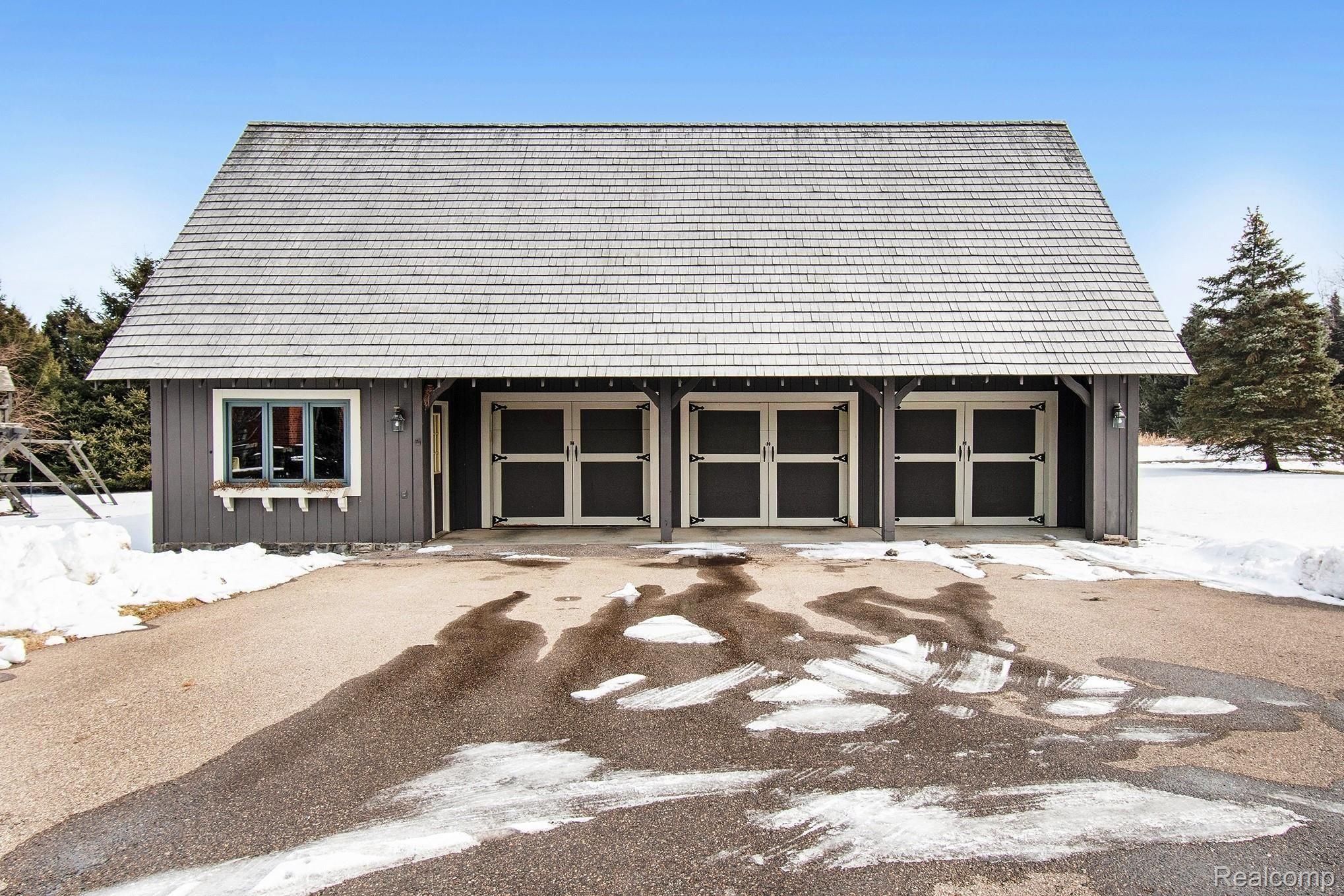 3850 West Oregon Road Lapeer, MI 48446 - Photo 18 of 94 200212 Huber 3850 W Oregon Road Photo Pack_66changed.jpg