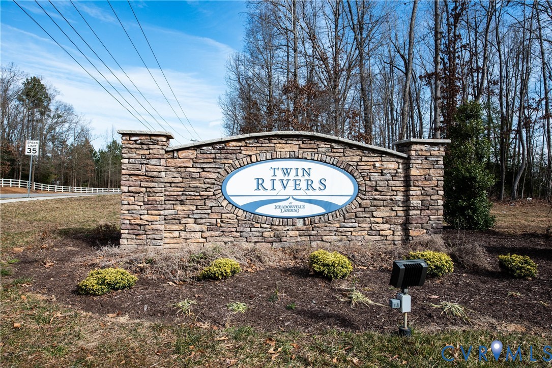 12225 Twin Rivers Drive Chester, VA 23836 - Photo 36 of 40