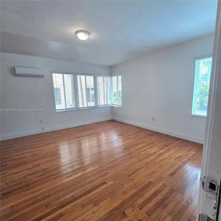 $1,650 | 7936 Harding Avenue, Unit 5, Miami Beach, FL 33141