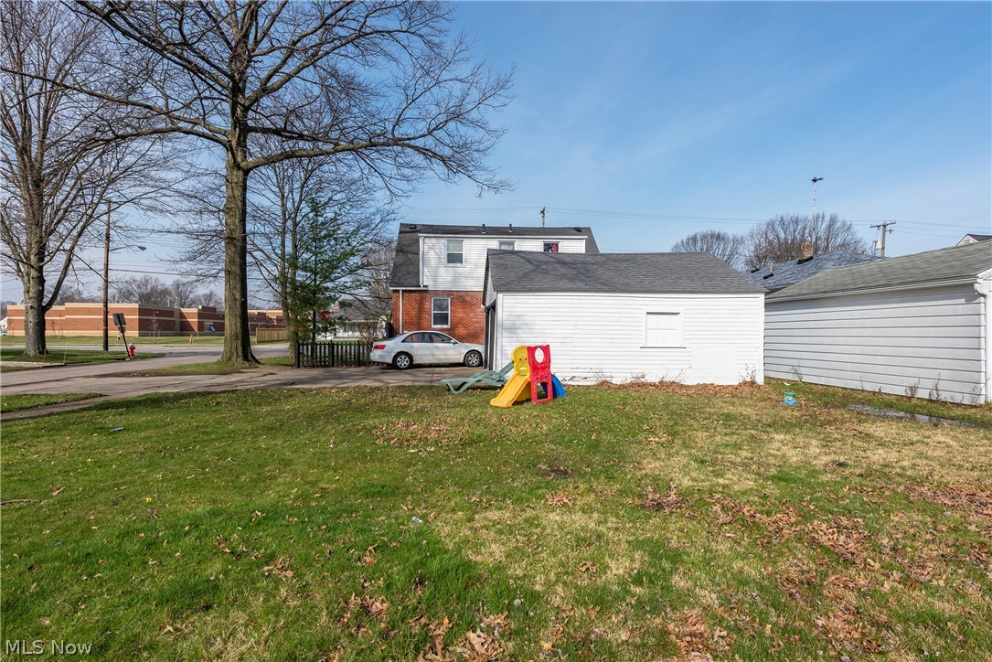 347 Gulf Road Elyria, OH 44035 - Photo 23 of 23
