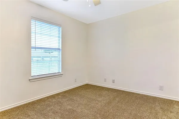 $1,200 | 1026 West Coffin Street, Unit 101, Denison, TX 75020