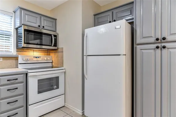 $1,200 | 1026 West Coffin Street, Unit 101, Denison, TX 75020