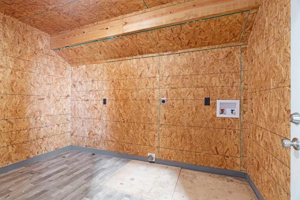 a view of a indoor garage