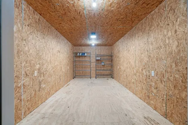 $529,900 | 898 Farm Road 1700, Clarksville, TX 75426