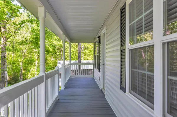 $300,000 | 425 Cochise Drive, Waterloo, SC 29384